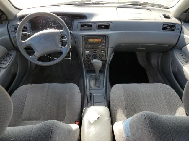 2001 Toyota Camry CE