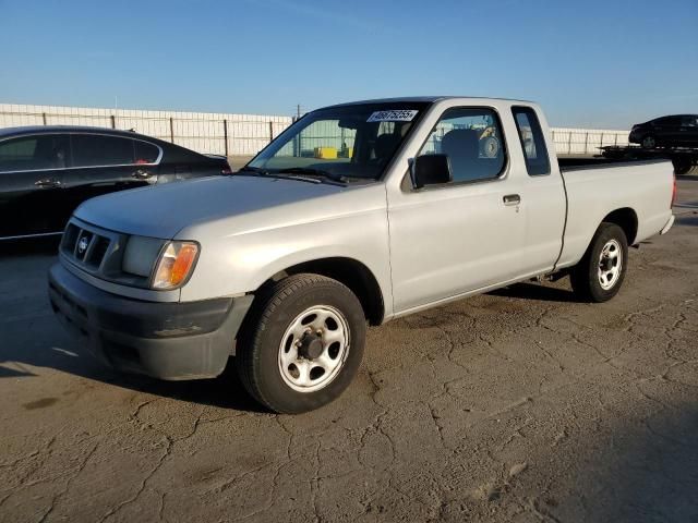 2000 Nissan Frontier King Cab XE