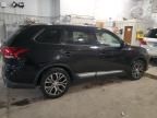 2016 Mitsubishi Outlander ES