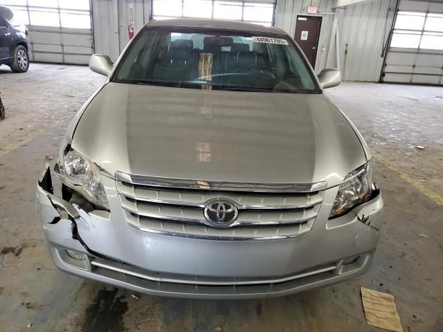 2006 Toyota Avalon XL