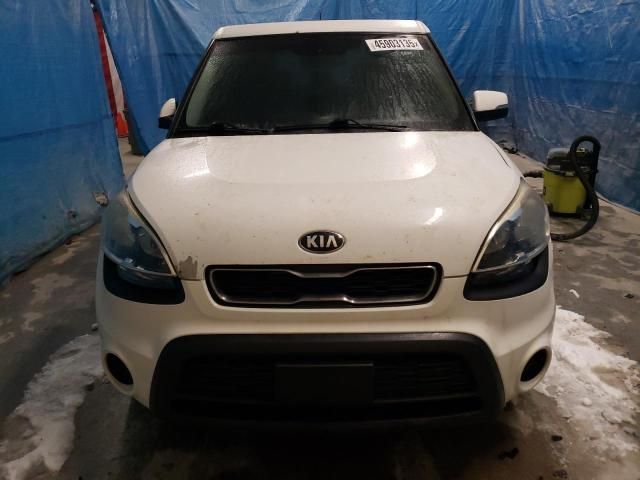 2013 KIA Soul +