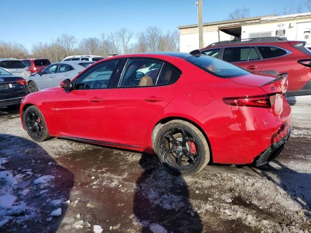 2018 Alfa Romeo Giulia TI Q4