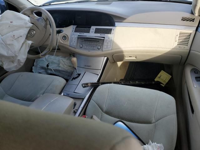 2005 Toyota Avalon XL