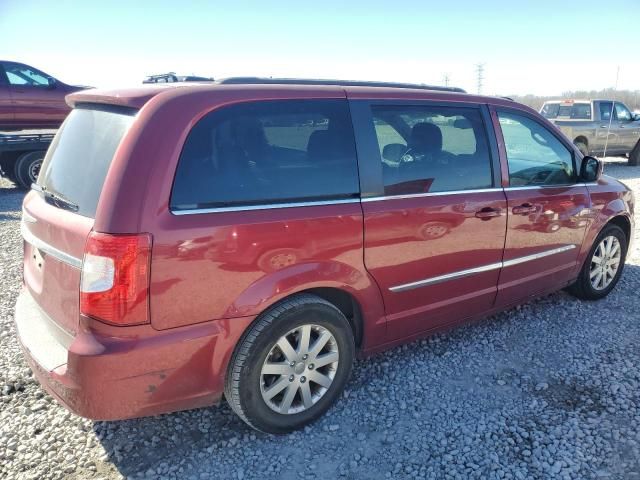 2013 Chrysler Town & Country Touring