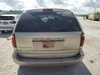 2005 Chrysler Town & Country