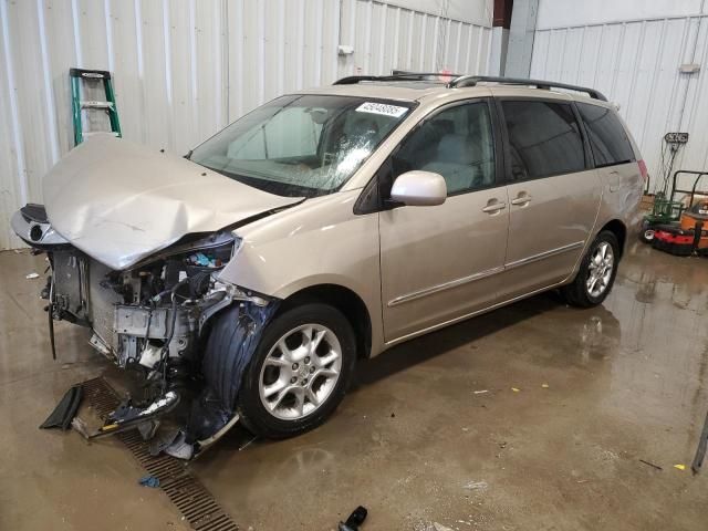 2006 Toyota Sienna XLE