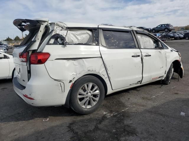 2015 KIA Sedona L