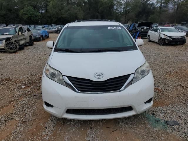 2012 Toyota Sienna LE