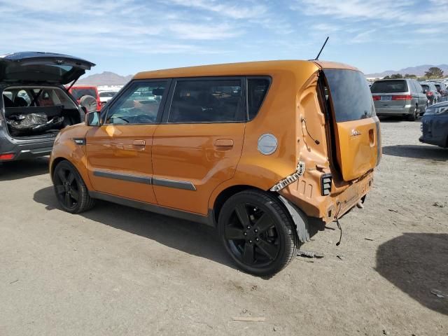 2010 KIA Soul +