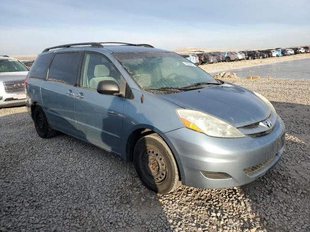 2007 Toyota Sienna CE