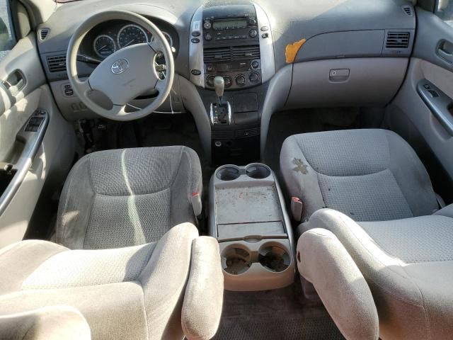 2006 Toyota Sienna CE