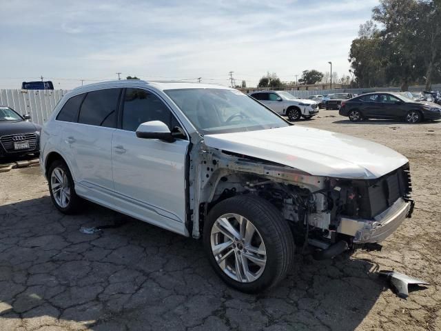 2023 Audi Q7 Premium