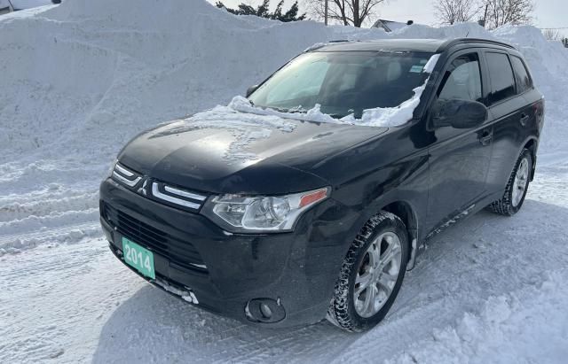 2014 Mitsubishi Outlander ES