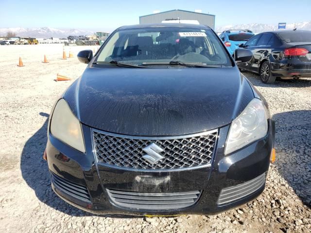 2013 Suzuki Kizashi SE