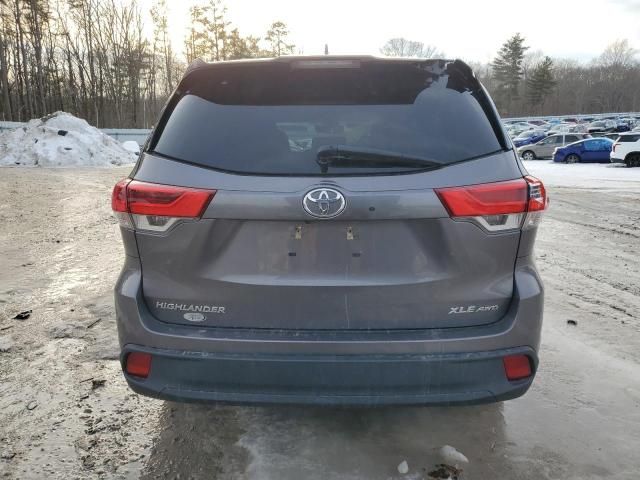 2019 Toyota Highlander SE