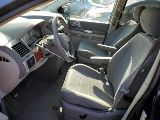 2008 Chrysler Town & Country Touring