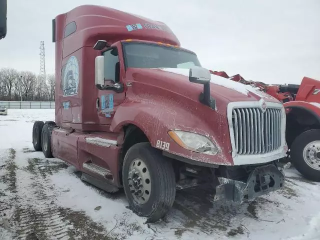 2019 International LT625