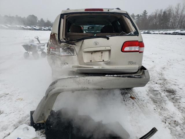 2003 Toyota Sienna LE