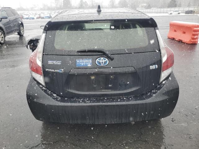 2016 Toyota Prius C