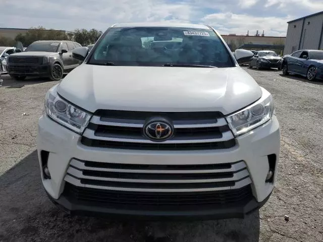 2018 Toyota Highlander LE