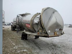 Salvage trucks for sale at Farr West, UT auction: 1994 Tremcar Watertanks