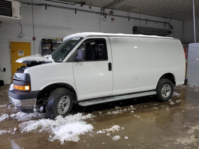 2023 GMC Savana G2500