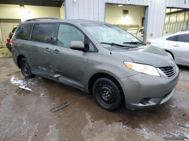 2011 Toyota Sienna LE