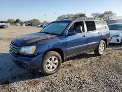 Carros salvage sin ofertas aún a la venta en subasta: 2003 Toyota Highlander Limited