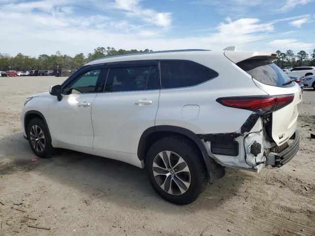 2021 Toyota Highlander XLE