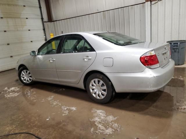 2005 Toyota Camry LE