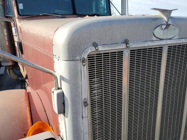 1996 Peterbilt 379