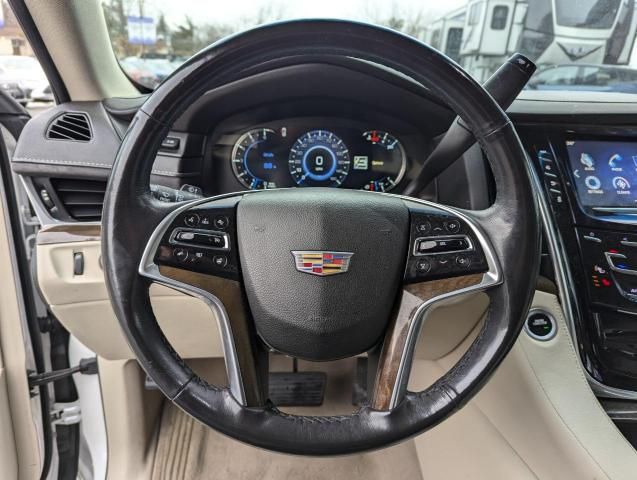 2018 Cadillac Escalade Luxury