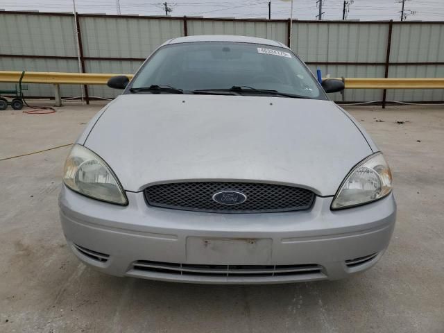 2004 Ford Taurus LX