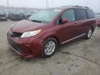 2014 Toyota Sienna XLE