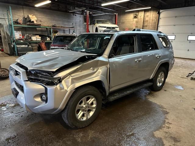 2023 Toyota 4runner SE