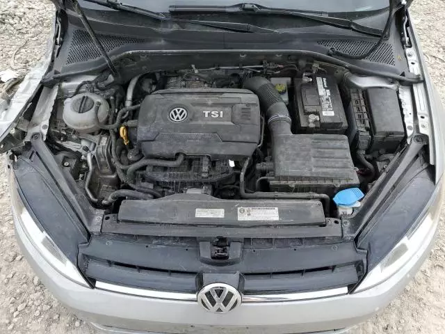 2017 Volkswagen Golf Sportwagen S