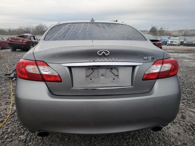 2012 Infiniti M37