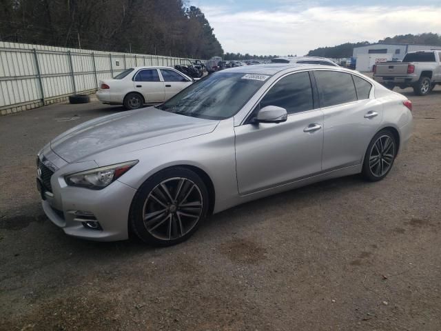 2015 Infiniti Q50 Base