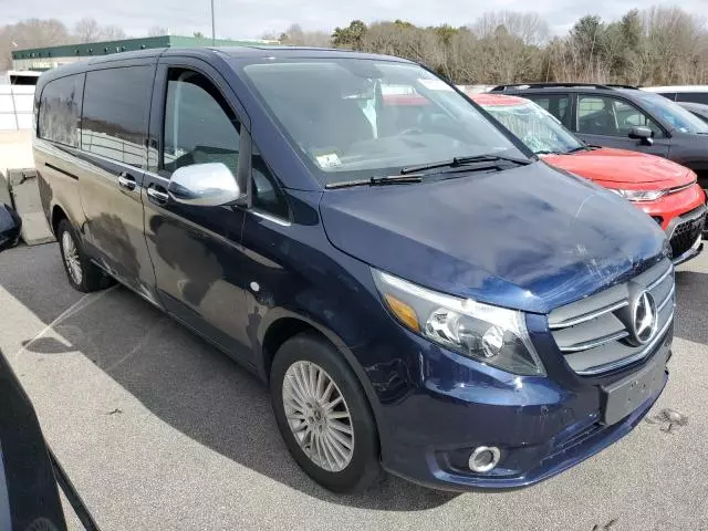 2021 Mercedes-Benz Metris