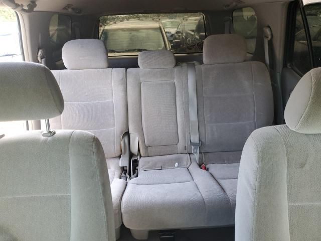 2004 Toyota Sequoia SR5