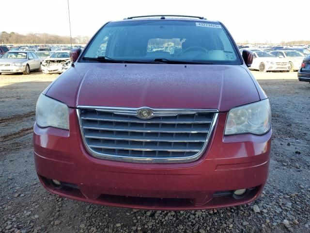 2010 Chrysler Town & Country Touring