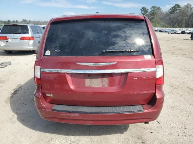 2014 Chrysler Town & Country Touring