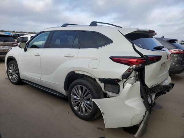 2023 Toyota Highlander Hybrid Platinum