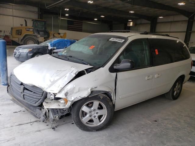 2005 Dodge Grand Caravan SXT