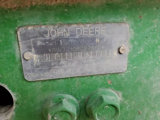 1999 John Deere 7210