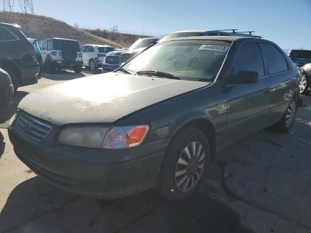 2000 Toyota Camry CE