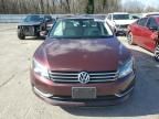 2014 Volkswagen Passat SE