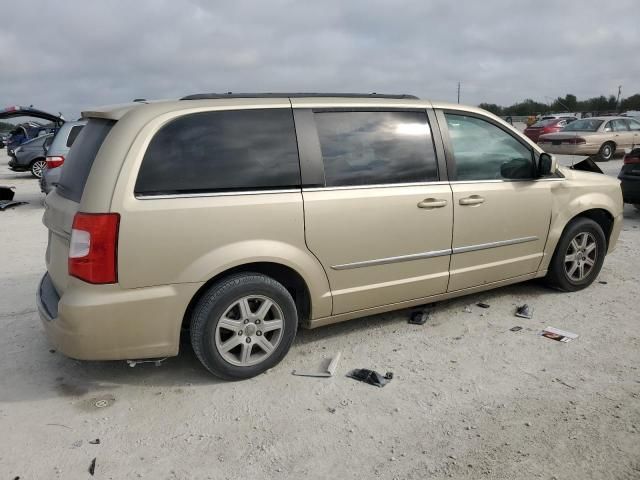 2011 Chrysler Town & Country Touring