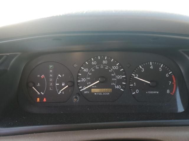 2000 Toyota Camry LE