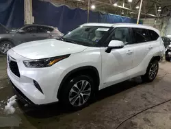 2023 Toyota Highlander Hybrid XLE en venta en Woodhaven, MI